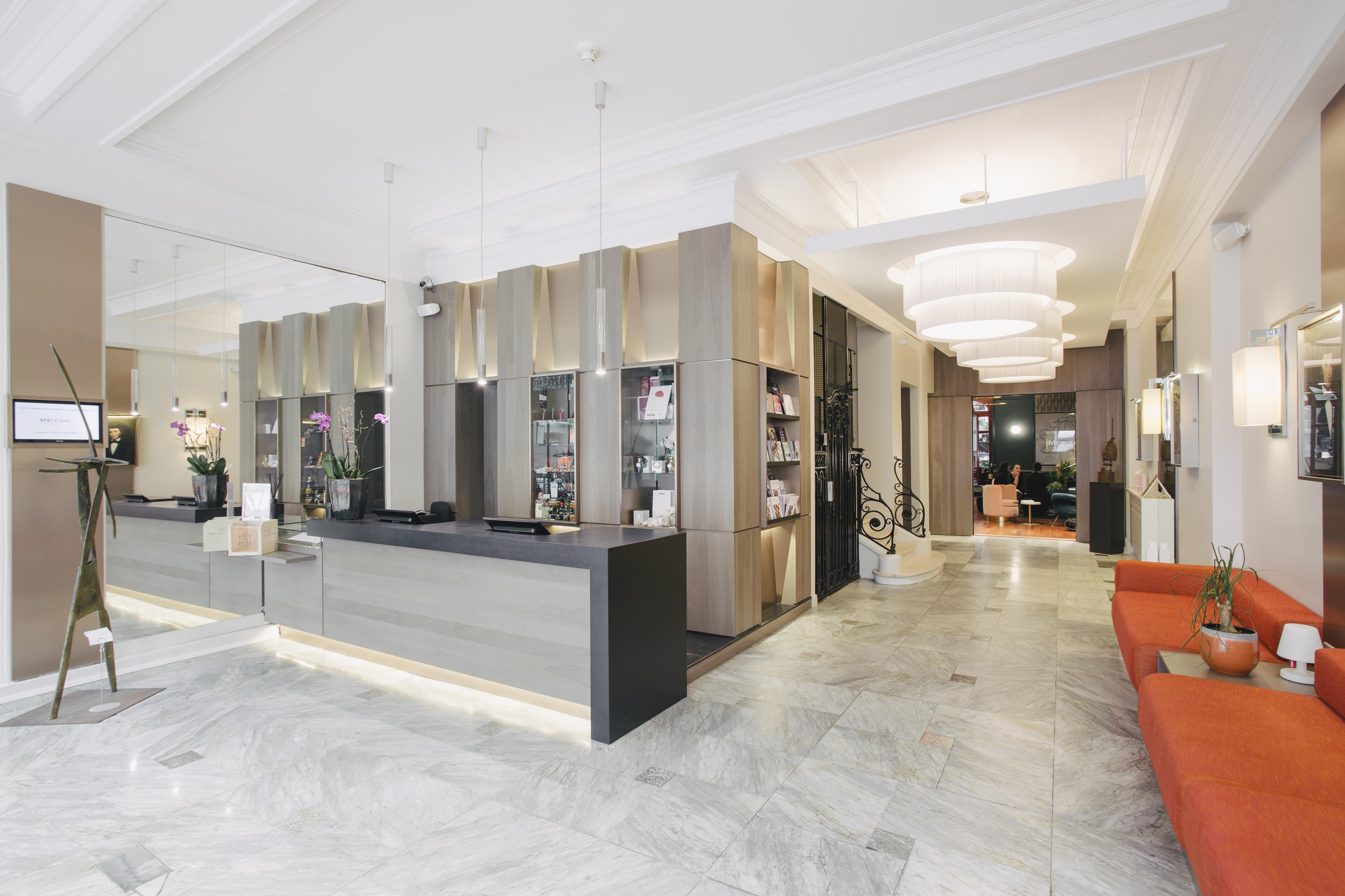 Hotel Mercure Bayonne Centre Le Grand Hotel Екстериор снимка