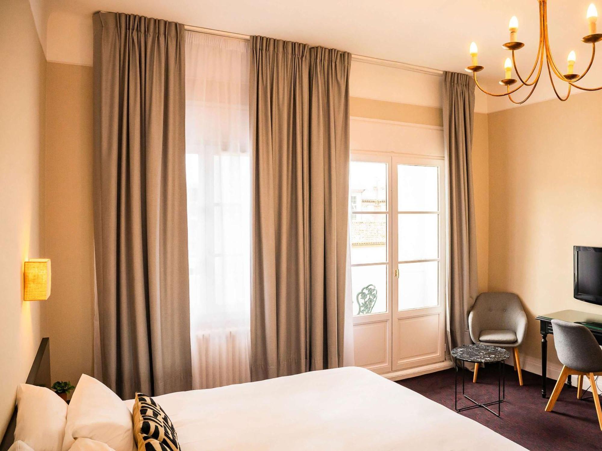 Hotel Mercure Bayonne Centre Le Grand Hotel Екстериор снимка